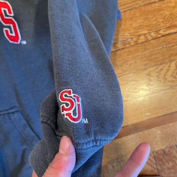 Y2K St. John’s hoodie‎ - Picture 2 of 5